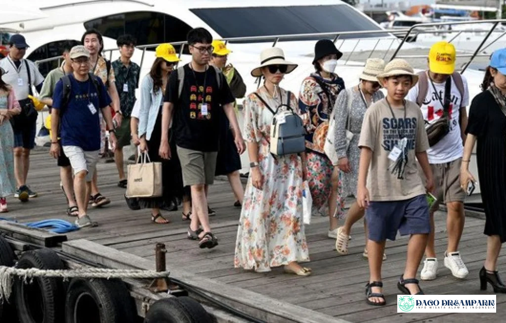 pola baru liburan turis China