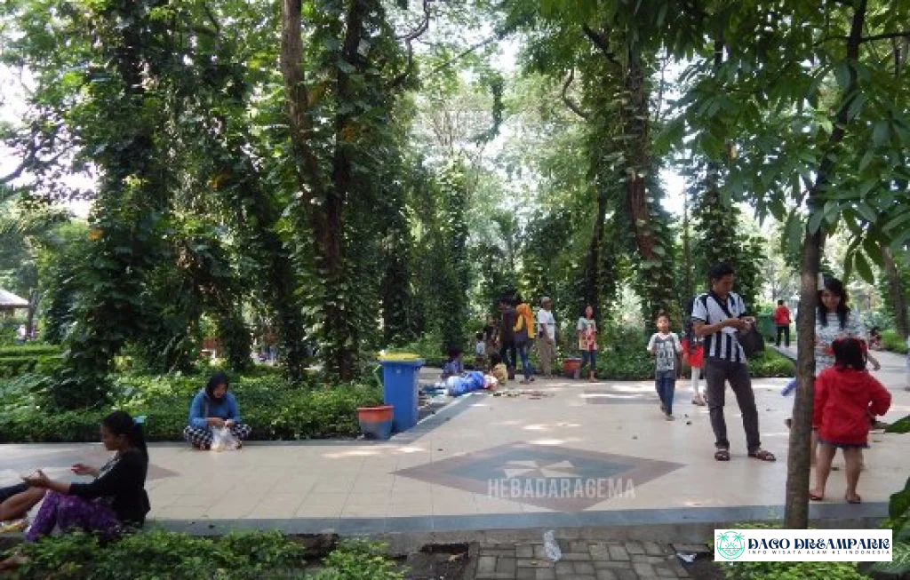 taman kebun bibit wonorejo surabaya