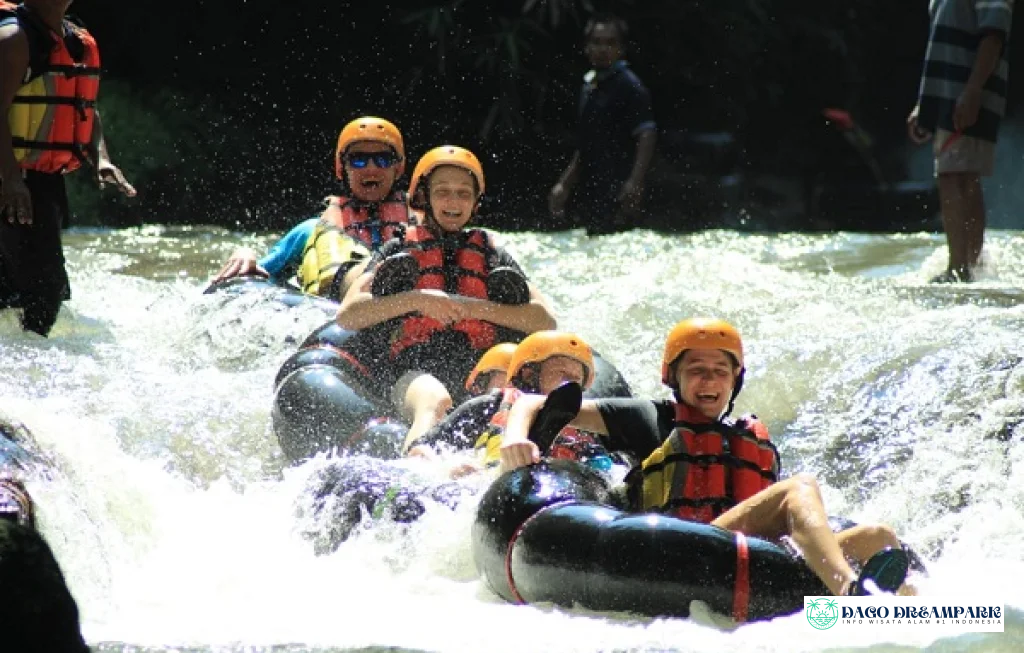 tubing Kali Pusur Klaten