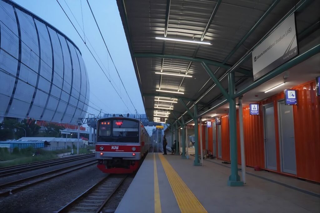 Stasiun JIS