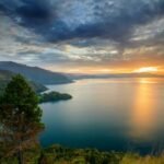 Wisata Danau Indonesia, Menikmati Pesona Air Tenang dari Toba hingga Kelimutu